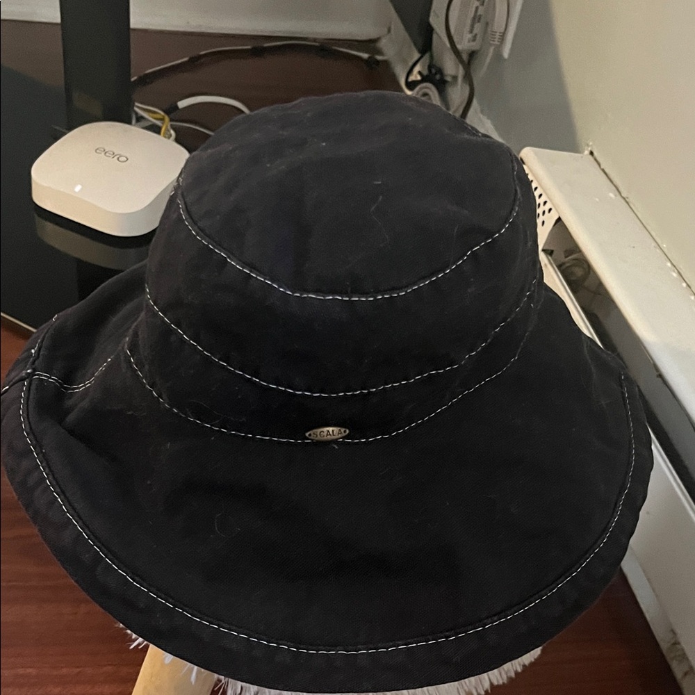 Scala Black  Bucket Hat